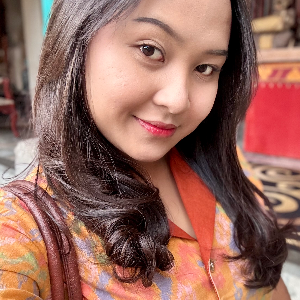 Galery Putu Intan Sukma Mahayani guru bimbel gurules